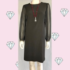 Classic dress.. New in perfect conditions.